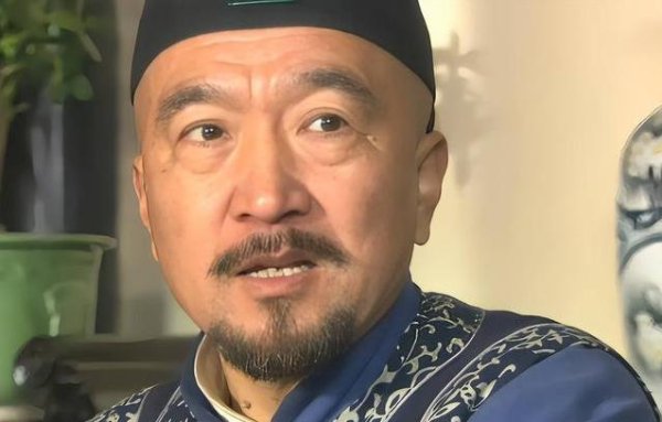 盈鑫惠 影帝李保田风光无限，弟弟车祸28岁陨落，他78岁还在自责？